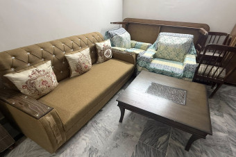 Furnitures