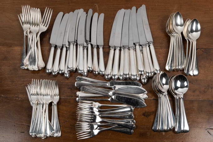 Silver and Silver Pl...