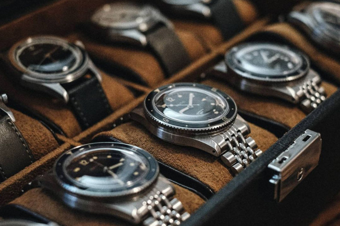 Watches & Clocks